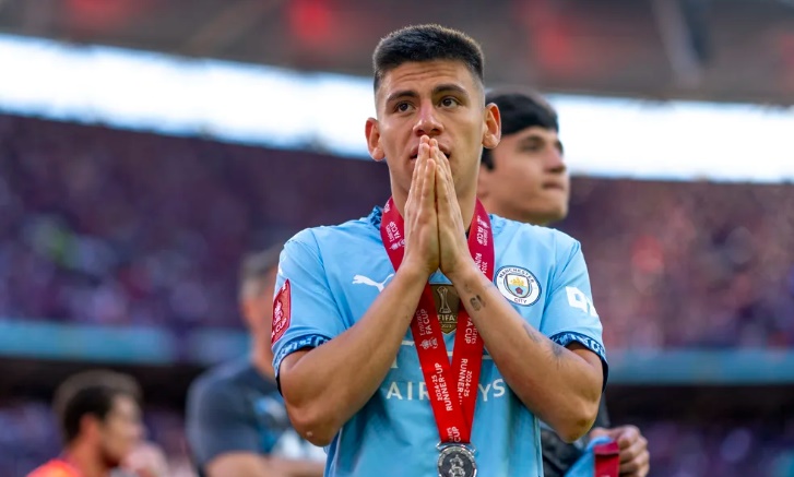 Echeverri sẽ chuyển đến Girona theo dạng cho mượn.