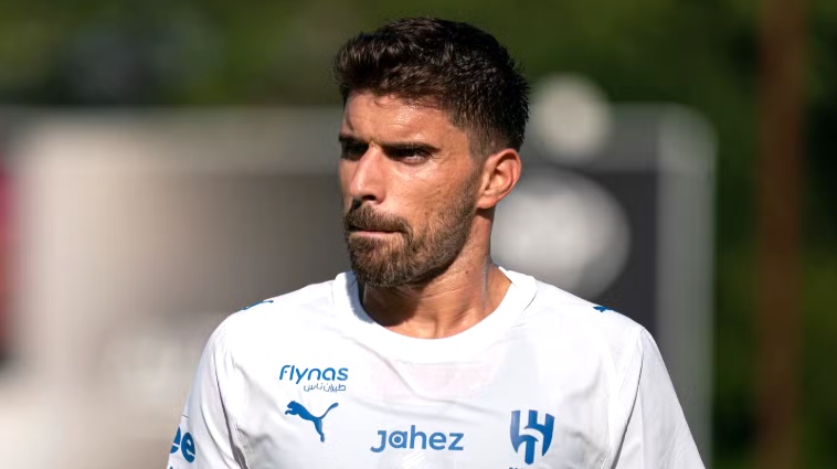 Ruben Neves đang l&agrave; mục ti&ecirc;u được Man Utd săn đ&oacute;n.