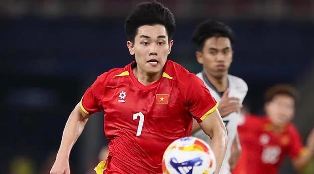 Đình Bắc sung sức trước trận bán kết với U23 Trung Quốc.