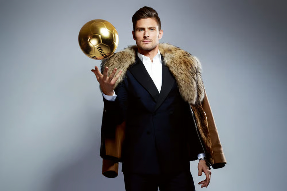 Vẻ đẹp nam t&iacute;nh kh&ocirc;ng chạy theo thời gian.