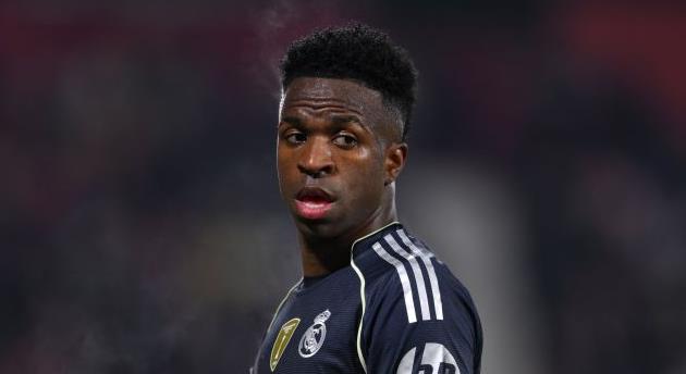 Real muốn giữ chân Vinicius.