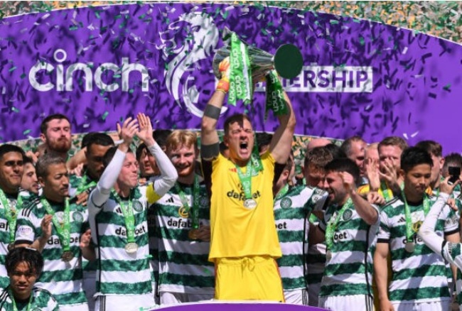 Celtic là đội giàu truyền thống ở Premiership Scotland.
