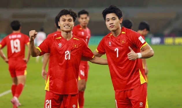 Đ&igrave;nh Bắc tỏa s&aacute;ng c&ugrave;ng U23 Việt Nam.