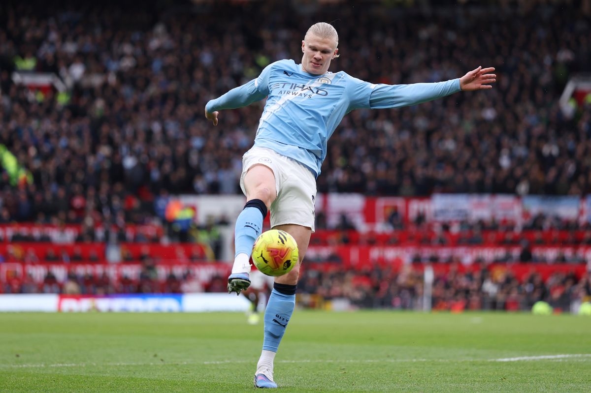 Pep Guardiola x&aacute;c nhận Erling Haaland sung sức trước trận gặp Bodo Glimt.