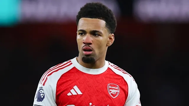 Nwaneri tạm thời chia tay Arsenal. 