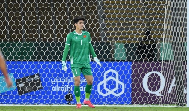 Trung Ki&ecirc;n buồn b&atilde; v&igrave; thua U23 Trung Quốc 3 b&agrave;n