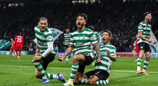 Niềm vui kh&oacute; tả của Sporting.