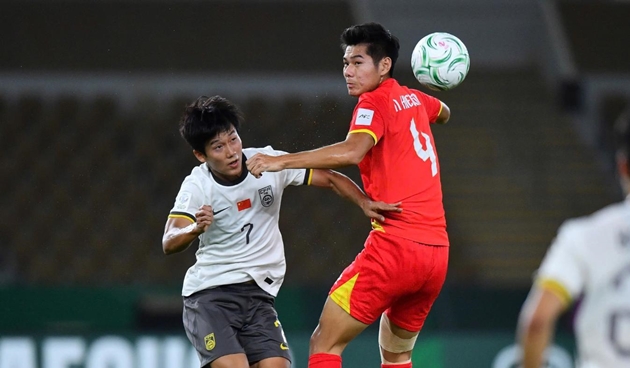 Việc Hiểu Minh rời s&acirc;n khiến U23 Việt Nam rơi v&agrave;o thế bị động.