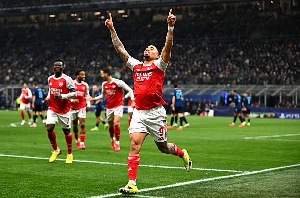 Arsenal tiếp tục duy tr&igrave; mạch thắng ở Champions League. 