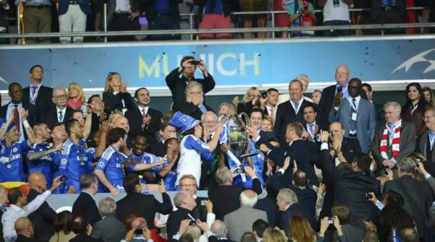 Ảnh bài viết David Luiz tận hưởng cuộc sống vương giả ngày về Chelsea