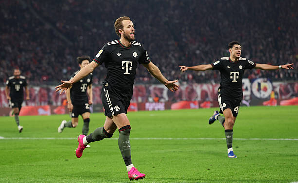 Ảnh bài viết Kane lập cú đúp, Bayern hạ Union SG trong thế thiếu người