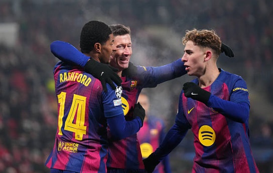 Barca gi&agrave;nh thắng lợi dễ d&agrave;ng trước Slavia.