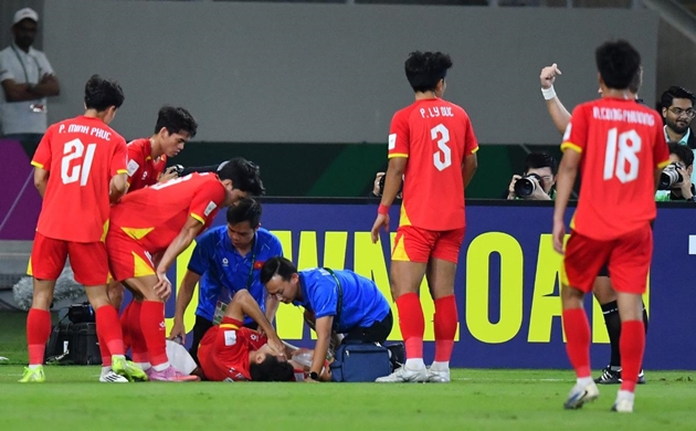 Ảnh bài viết Điểm tin bóng đá Việt Nam 22/1: Hiểu Minh dính chấn thương dây chằng; Lý Đức đối diện án phạt