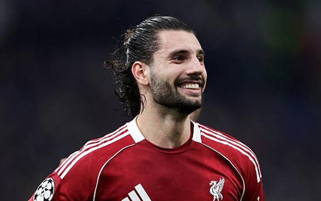 Ảnh bài viết Szoboszlai hé lộ "bài tập về nhà" giúp xé lưới Marseille