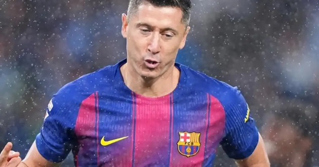  Lewandowski đ&atilde; nổ s&uacute;ng ở C1 trong 15 m&ugrave;a giải li&ecirc;n tiếp.