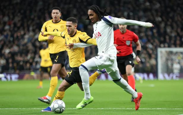 Tottenham cần mang phong độ ở trời &Acirc;u về Ngoại hạng Anh.