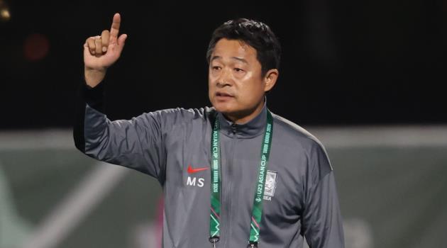 HLV Lee Min-sung muốn học trò cải thiện khâu dứt điểm.