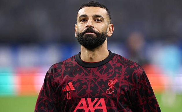 Mohamed Salah đang dần th&iacute;ch nghi với y&ecirc;u cầu của Arne Slot.