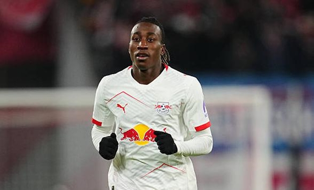RB Leipzig muốn b&aacute;n Yan Diomande với gi&aacute; 100 triệu euro.