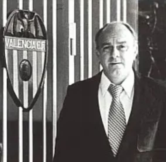 Di Stefano l&agrave; một huyền thoại kh&aacute;c của Valencia.