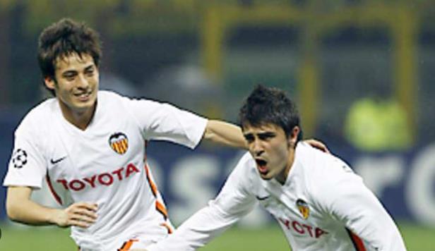 Valencia phải b&aacute;n 2 ch&agrave;ng David v&igrave; khủng hoảng t&agrave;i ch&iacute;nh.