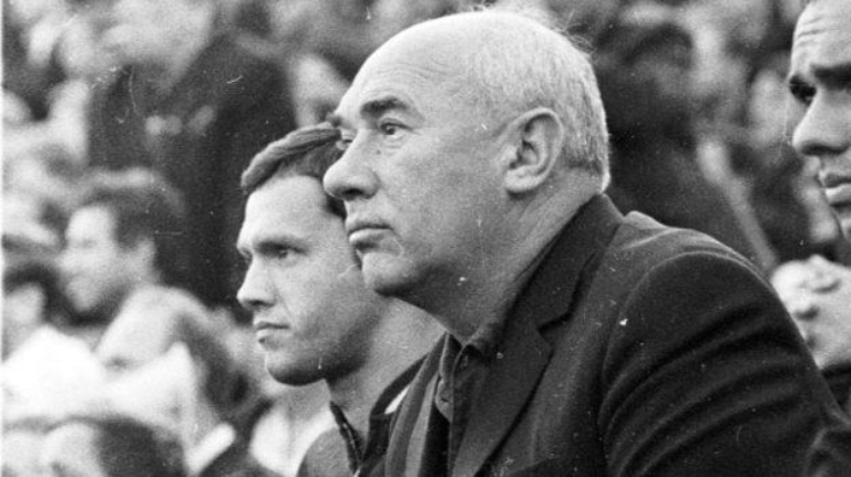 Viktor Maslov l&agrave; huấn luyện vi&ecirc;n huyền thoại của c&acirc;u lạc bộ Dynamo Kiev.