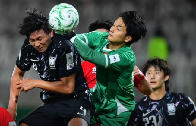 Ảnh bài viết Cao Văn Bình hóa người nhện chặn đứng U23 Hàn Quốc