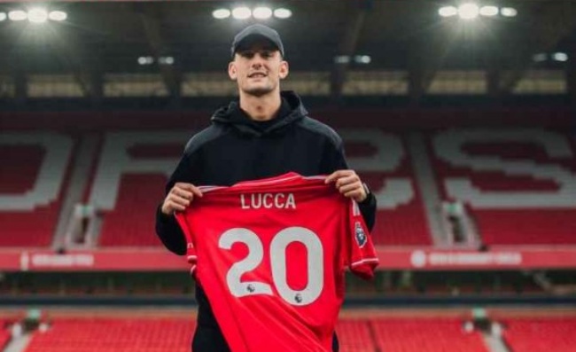 Lorenzo Lucca gia nhập Nottingham.