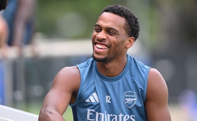 Timber hoàn toàn hạnh phúc với cuộc sống tại Arsenal.