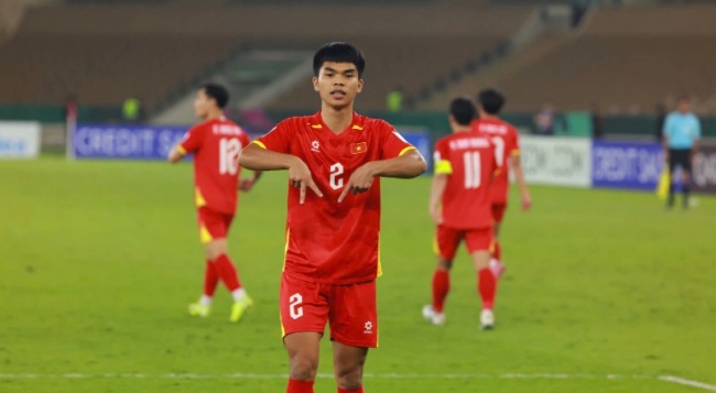 'Cậu &uacute;t' L&ecirc; Ph&aacute;t của U23 Việt Nam.