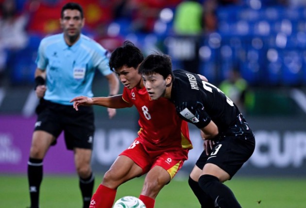 Ảnh bài viết CĐV Hàn thắc mắc lý do Việt Nam thua đậm Trung Quốc