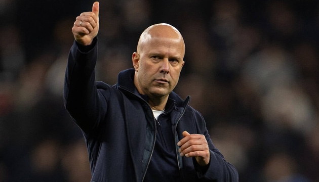 Arne Slot đối mặt với áp lực buộc phải thắng AFC Bournemouth.