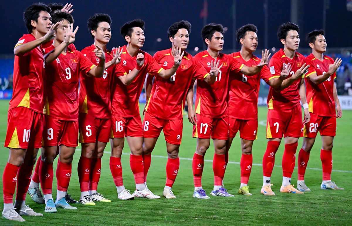 U23 Việt Nam gi&agrave;nh chiếc HCĐ U23 ch&acirc;u &Aacute; sau khi đ&aacute;nh bại H&agrave;n Quốc ở loạt lu&acirc;n lưu.