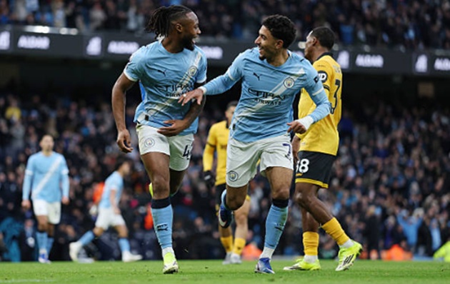 Ảnh bài viết Semenyo rực sáng, Man City hạ gục Wolves trong ngày thiếu vắng Haaland