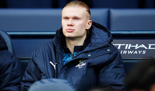 Haaland ngồi dự bị, Man City vẫn thắng dễ.