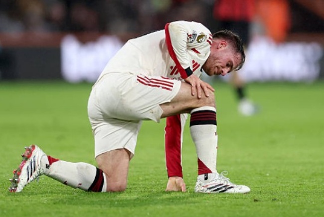 Alexis Mac Allister - 6.1 điểm. Mac Allister tỏ ra chậm chạp v&agrave; thiếu nhịp nh&agrave;ng trong c&aacute;c pha lu&acirc;n chuyển b&oacute;ng. Anh kh&ocirc;ng tung ra được những đường chuyền mang t&iacute;nh 