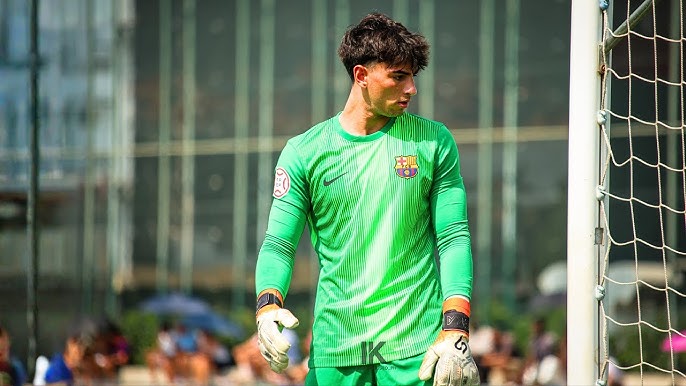 Sala l&agrave; một t&agrave;i năng trẻ chưa được biết đến nhiều của Barcelona. 