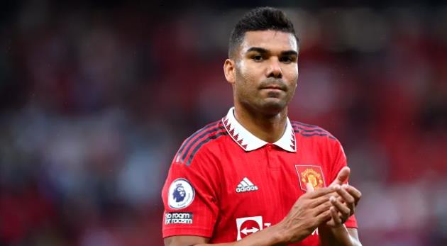 Ảnh bài viết MU muốn chiêu mộ cùng lúc 2 tiền vệ thay Casemiro