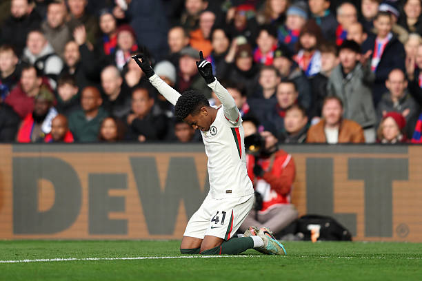 Ảnh bài viết Chuyên gia Sky Sports mê mẩn sao trẻ Chelsea