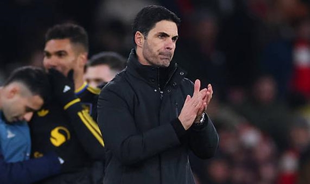 Mikel Arteta thừa nhận c&aacute;c cầu thủ Arsenal mắc qu&aacute; nhiều sai lầm.