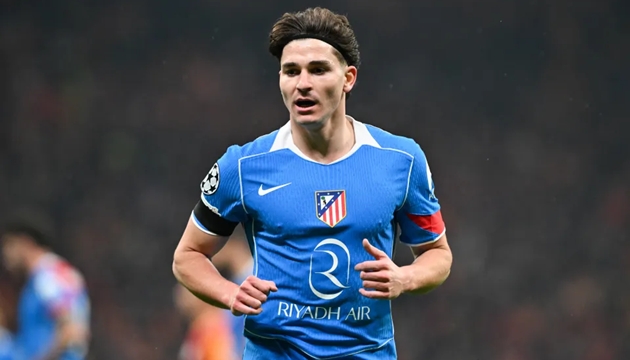 Julian Alvarez lọt v&agrave;o tầm ngắm của Arsenal.