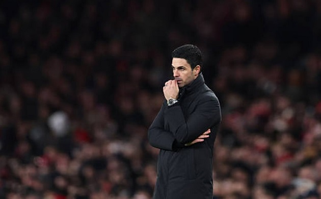 Rõ ràng, HLV Mikel Arteta không thể hài lòng với phong độ của các học trò. Arsenal mất điểm bởi những sai lầm cá nhân.

Trong khi đó, Michael Carrick cho thấy sự mát tay khi thắng cả hai đội bóng đầu bảng là Man City và Arsenal trong những vòng đấu gần đây.