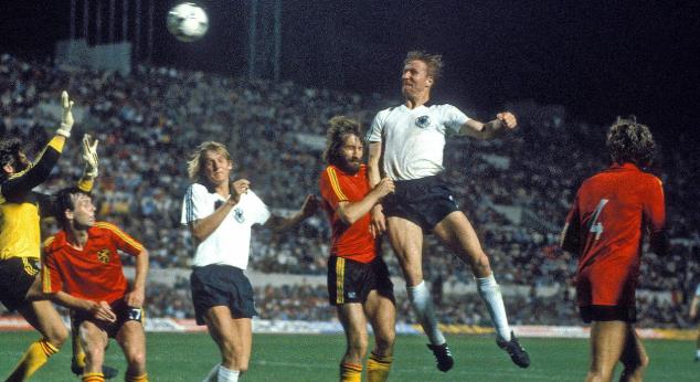 B&oacute;ng đ&aacute; Đức khẳng định vị thế năm 1980.