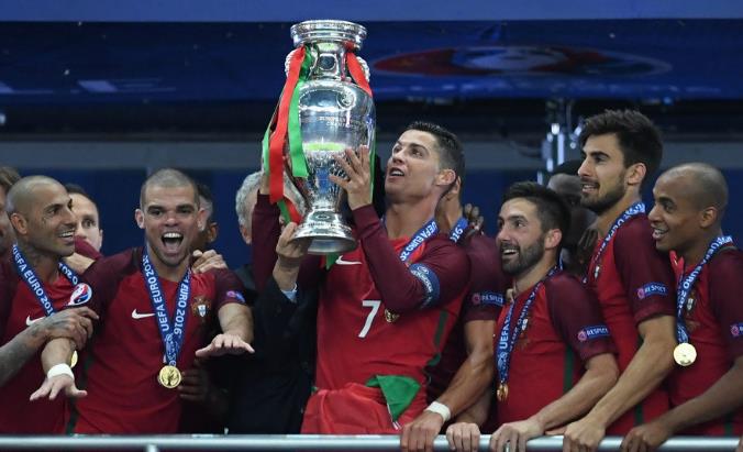 Chức v&ocirc; địch đ&aacute;ng nhớ của Bồ Đ&agrave;o Nha.