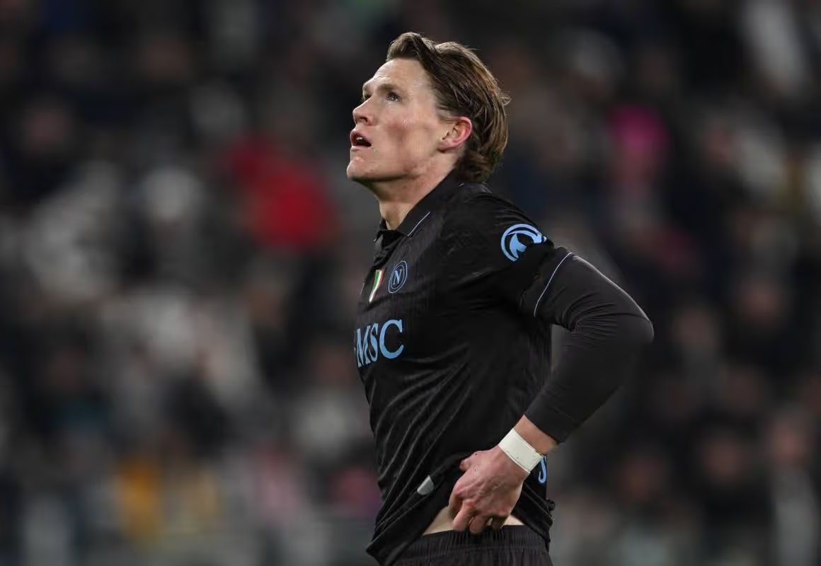 Ảnh bài viết Truyền thông Ý chê McTominay tơi tả sau đại chiến Juventus