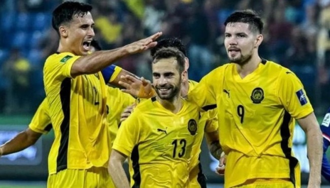 Tương lai bấp b&ecirc;nh của 7 ng&ocirc;i sao nhập tịch Malaysia.