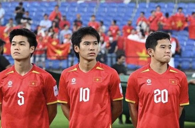 Ảnh bài viết Văn Thuận cùng Thái Sơn rời Thanh Hóa về Ninh Bình