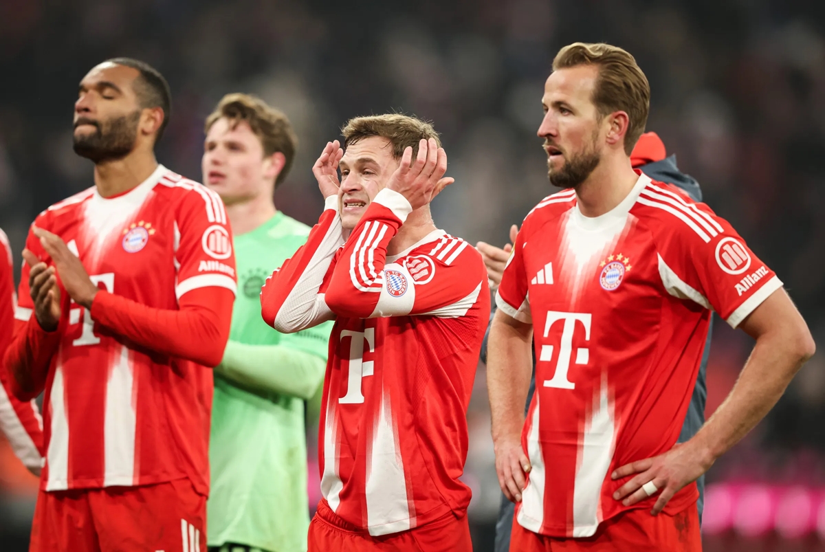 Bayern Munich cần một chiến thắng để vực dậy tinh thần sau thất bại bất ngờ trước Augsburg.