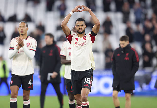 Ảnh bài viết Bayern trở lại săn Gakpo giá 75 triệu euro