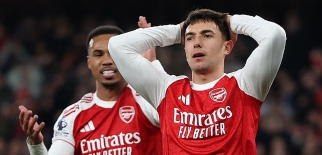 Arsenal thua M&Ugrave;-3.